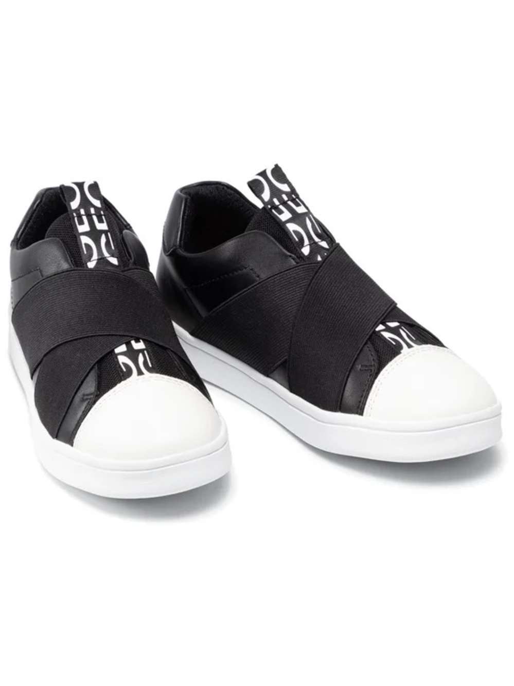 GEOX Sneaker women’s size 6 NEW